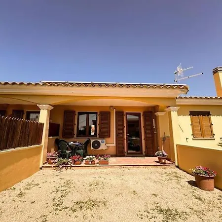 Casa Con Doppio Giardino A 10 Min Dal Mare, Tra Stintino E Alghero * Palmadula