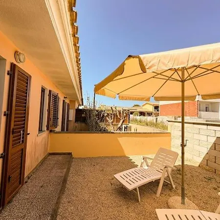 Casa Con Doppio Giardino A 10 Min Dal Mare, Tra Stintino E Alghero